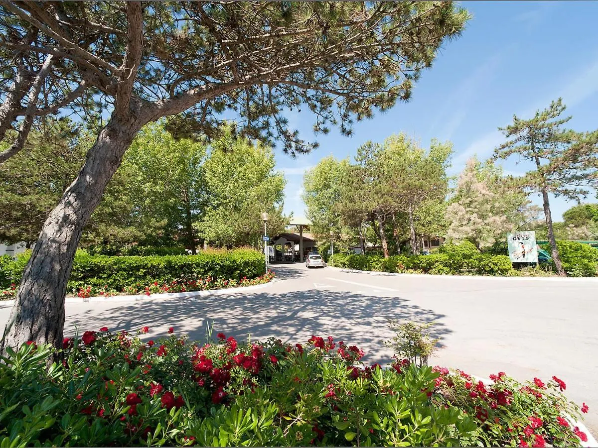 Holiday Home Rosapineta Camping Village-1 By Interhome